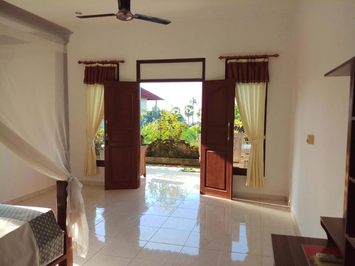 Rumah Wayans Lipah Amed Extérieur photo